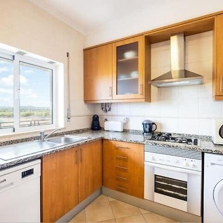 Apartment Alfarmar - Pool, Beach Only A Few Minutes Away Albufeira Zewnętrze zdjęcie