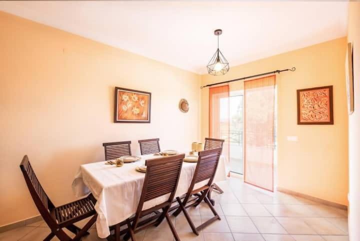 Apartment Alfarmar - Pool, Beach Only A Few Minutes Away Albufeira Zewnętrze zdjęcie